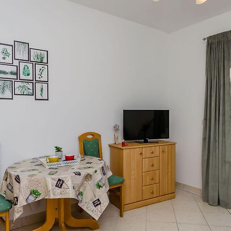 Apartment Mario Трогир Экстерьер фото