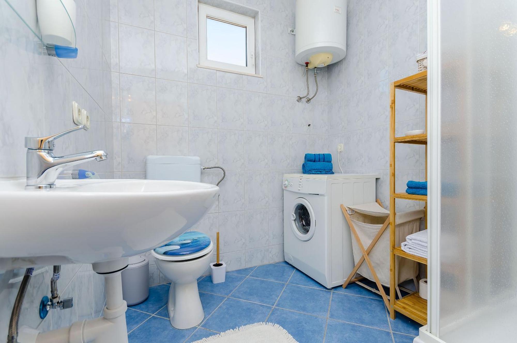 Apartment Mario Трогир Экстерьер фото